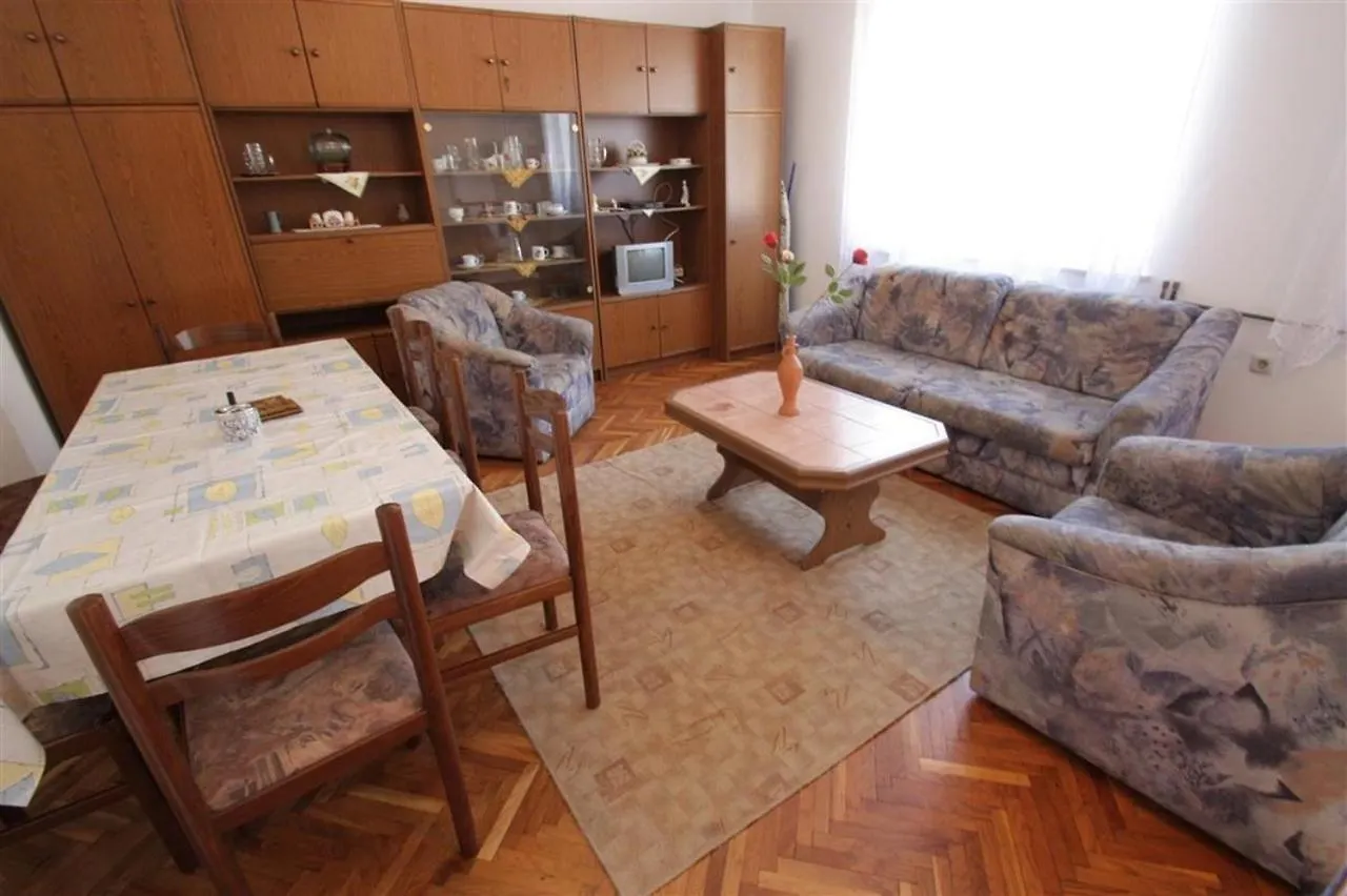 Four-Bedroom Apartment In Crikvenica II