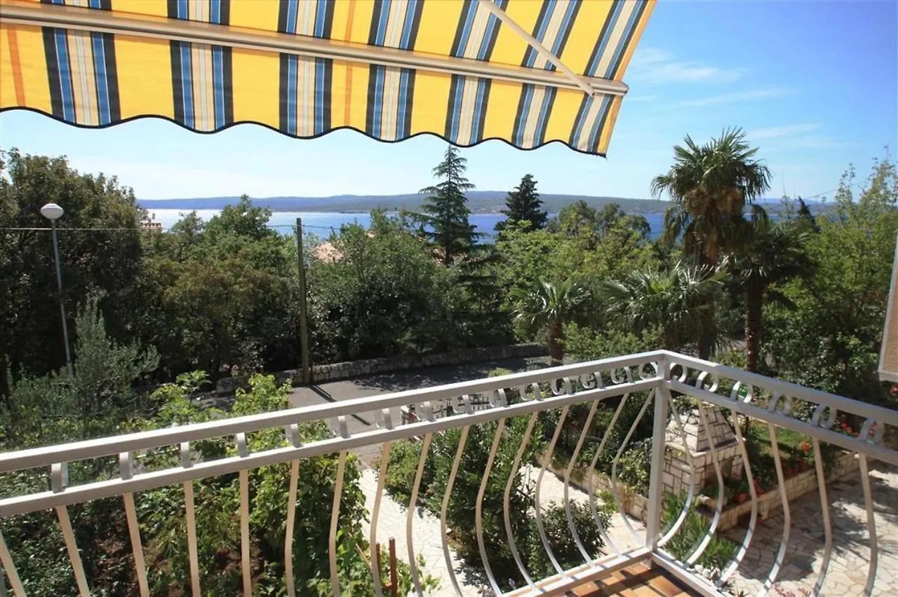 Four-Bedroom Apartment In Crikvenica II 0*,