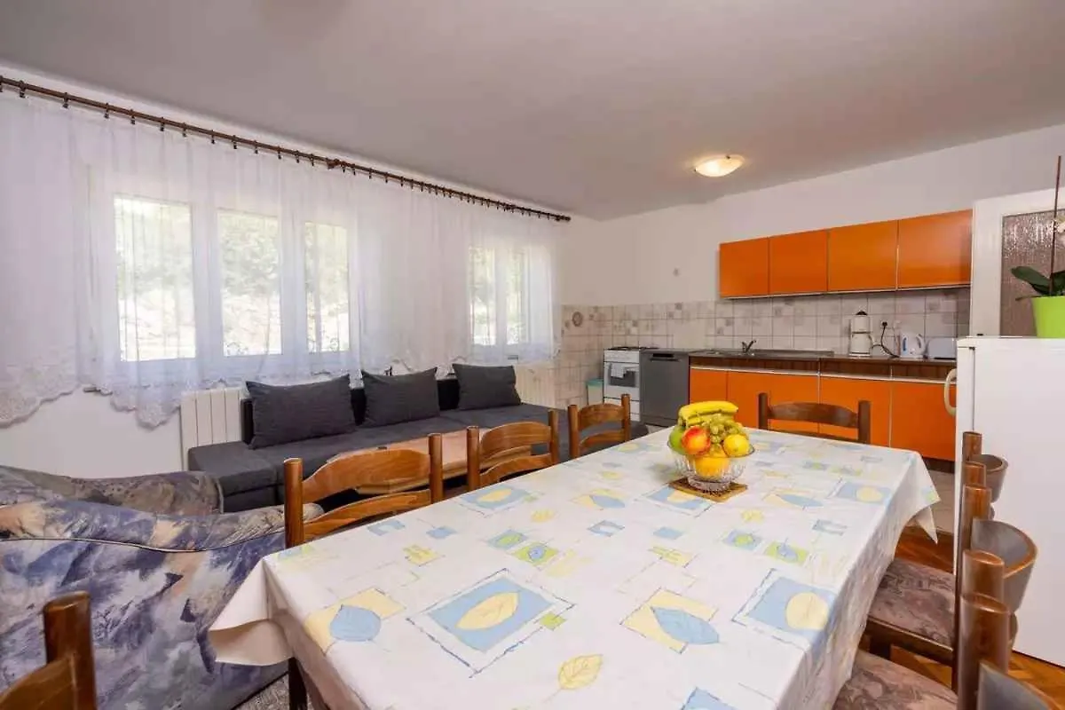 Four-Bedroom Apartment In Crikvenica II