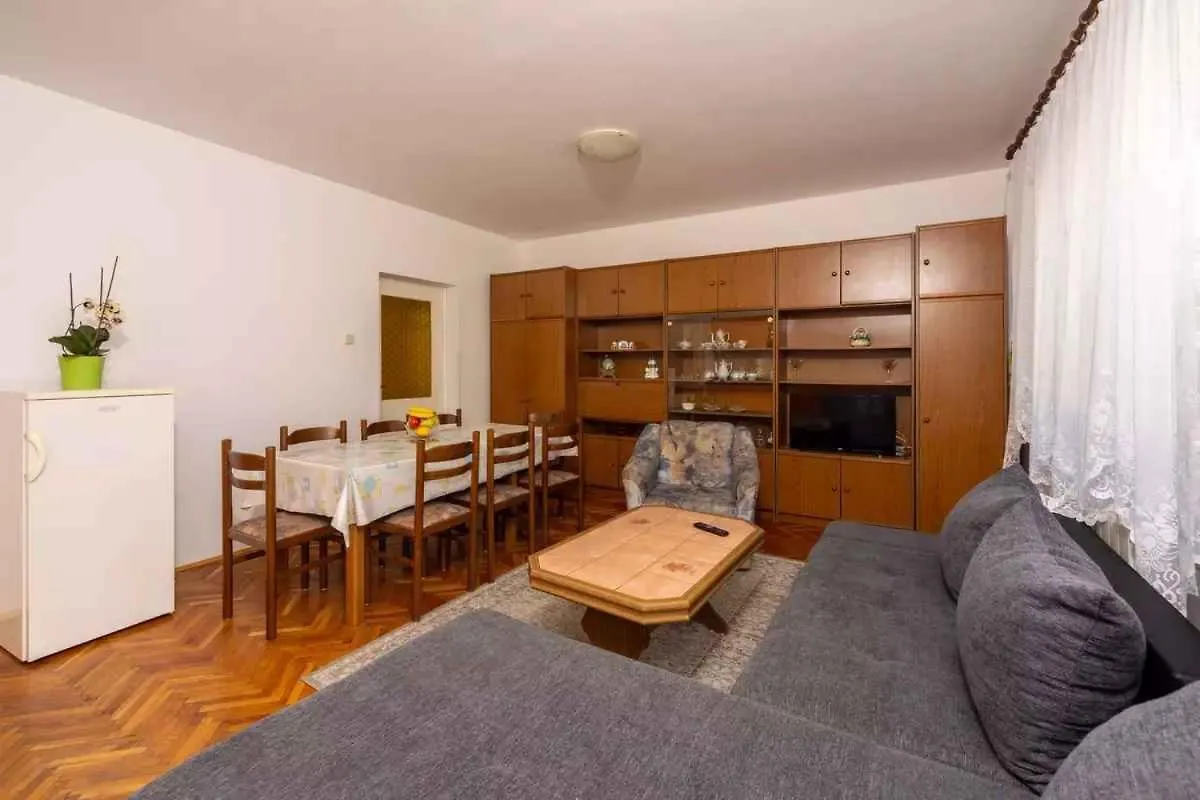 Four-Bedroom Apartment In Crikvenica II Croatia