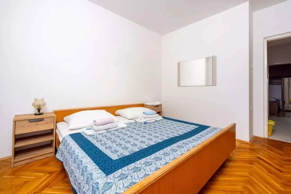 Four-Bedroom Apartment In Crikvenica II