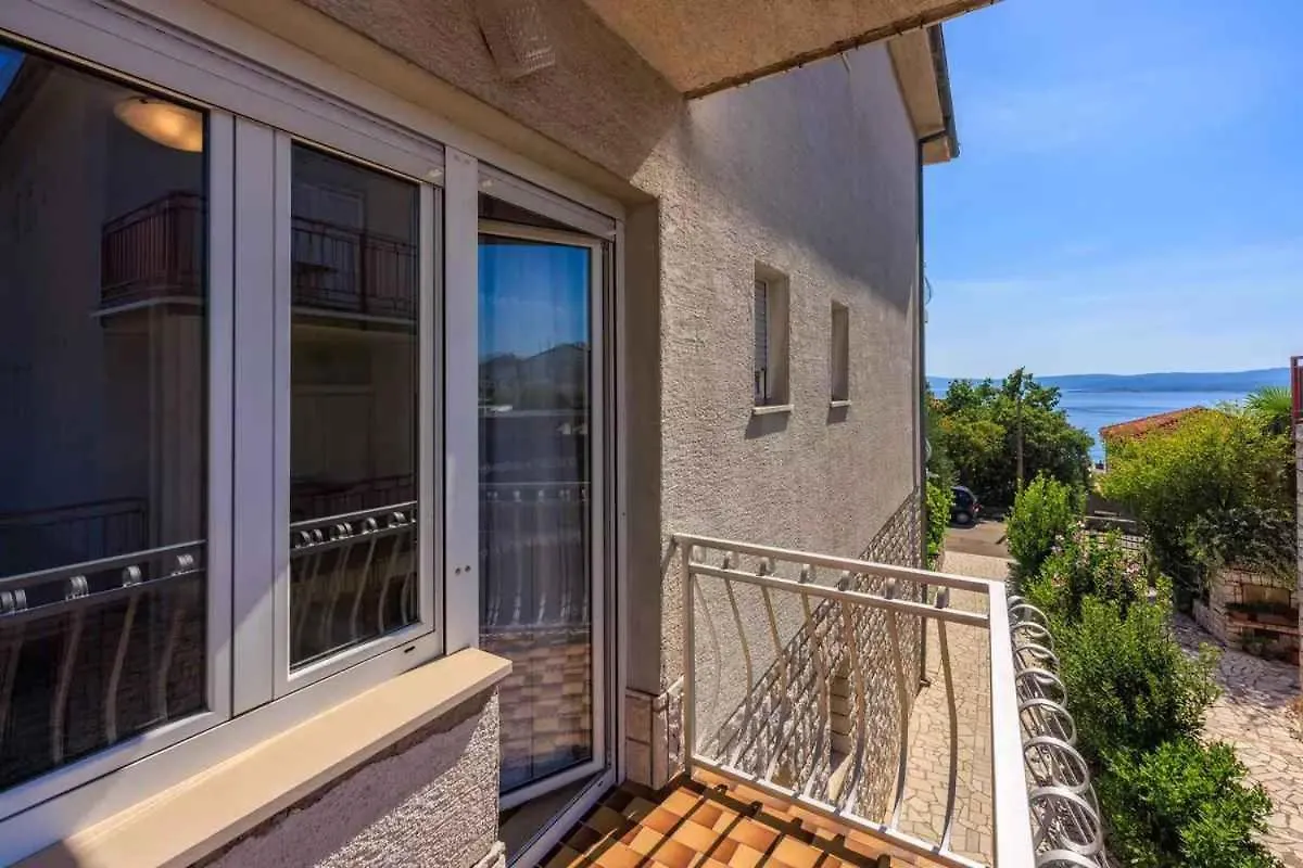 Four-Bedroom Apartment In Crikvenica II