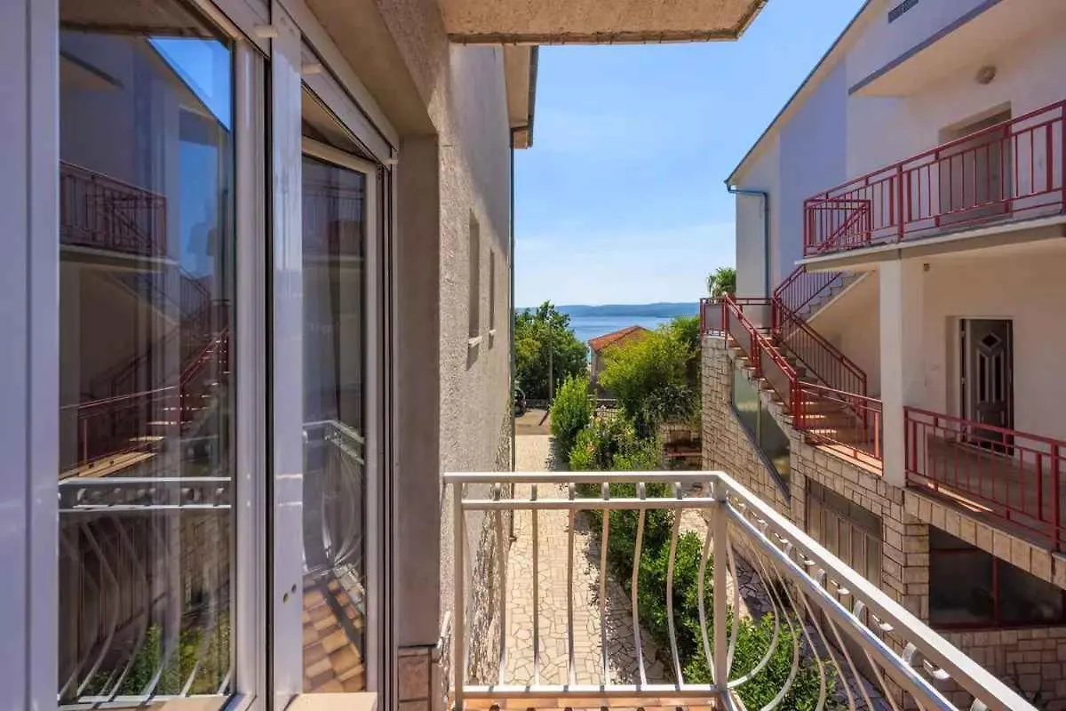 Four-Bedroom Apartment In Crikvenica II